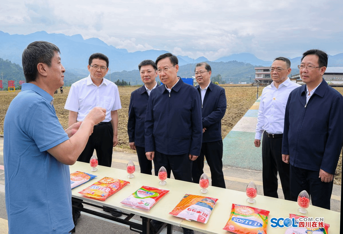 省委书记王晓晖调研我校产学研合作成果 肯定学校务实作风与服务“三农”成效